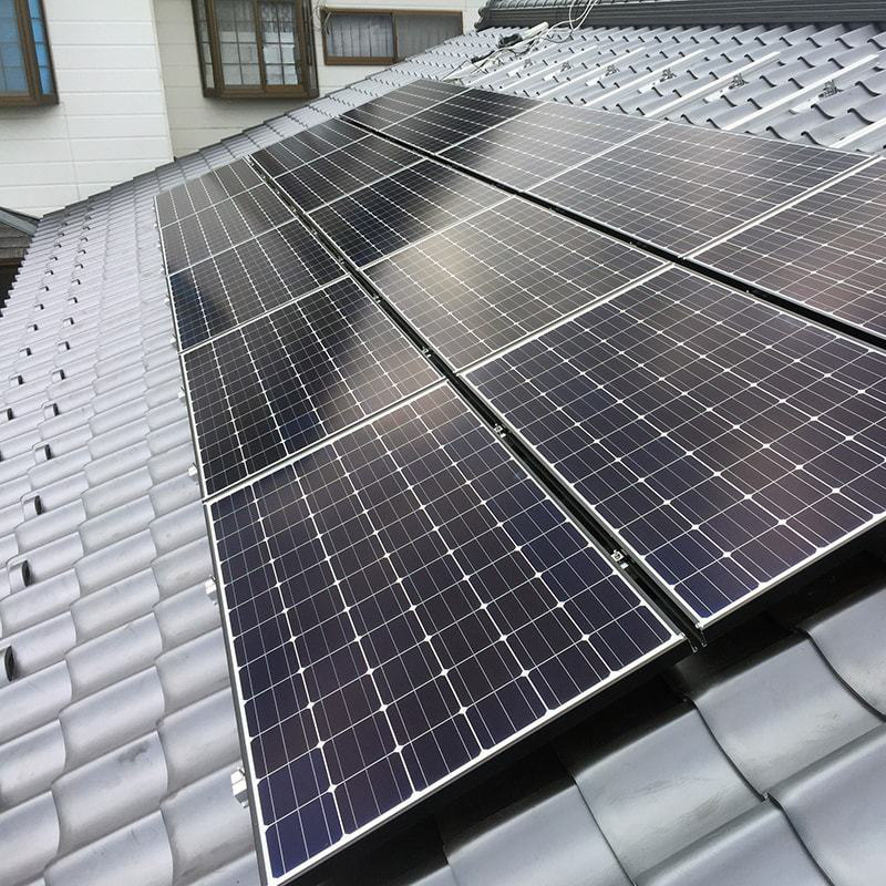太陽光発電を設備した屋根